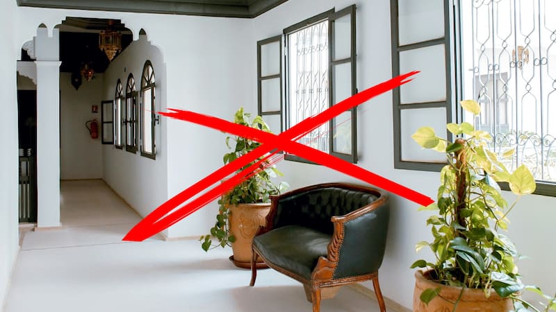 Adiós a las paredes blancas.