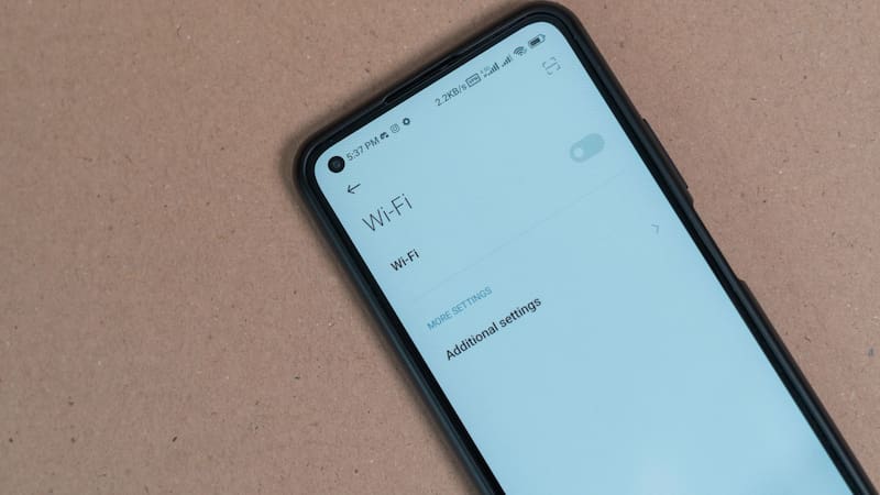 Adiós a los repetidores: cómo hacer llegar la señal del módem del Wi-Fi con un objeto que hay en casa