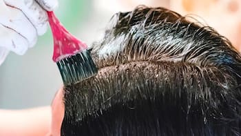 Adiós definitivo a las canas: la receta natural infalible para taparlas fácil y en menos de 24 horas desde casa