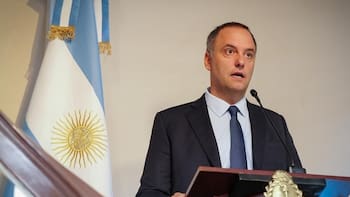 Respaldo a Adorni: el Gobierno reorganiza dos secretarías bajo su control con foco en áreas sensibles