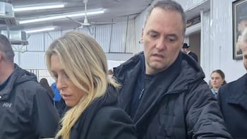 La esposa de Adorni adhirió al régimen de Inocencia Fiscal y se espera que el Jefe de Gabinete también se sume