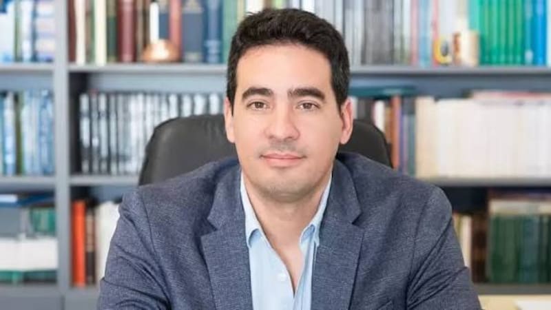 Adrián Ravier, nuevo vocero presidencial.