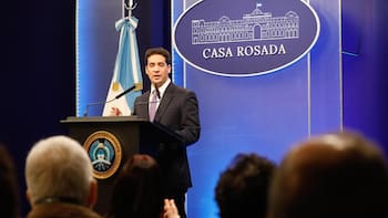 Debutó Ravier, el nuevo vocero: el sello de Santiago Caputo para “desadornizar” la comunicación