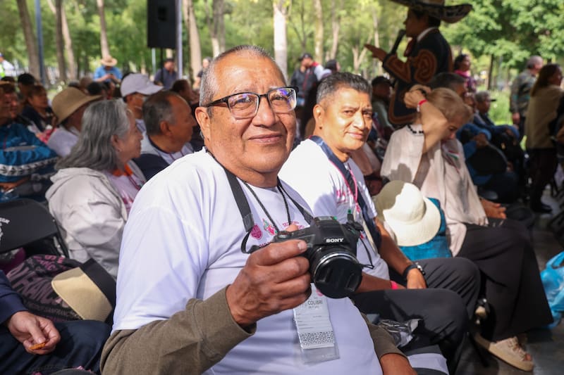 Uno de los destinos a los que el Colibrí de Plata lleva a los adultos mayores es a Acapulco.