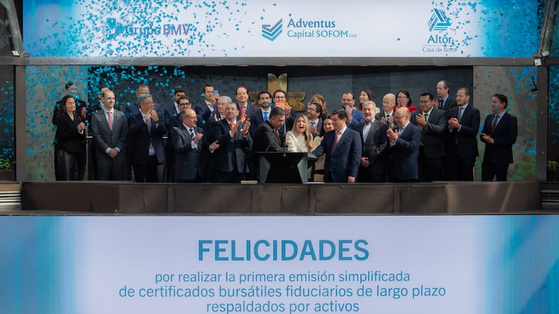 La Sofome celebró su llegada a la BMV con la primera emisión simplificada