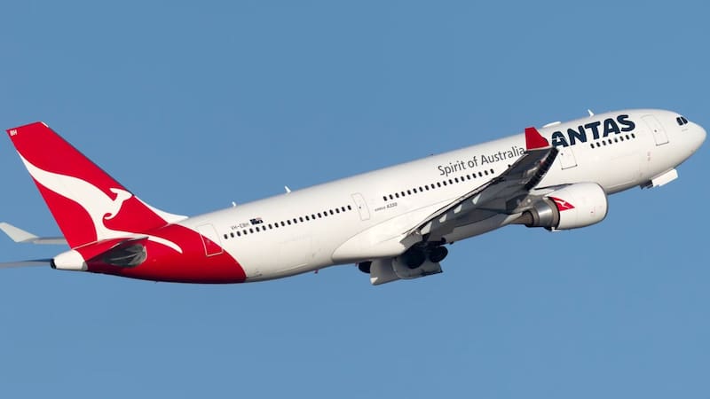 Qantas es una de las aerolíneas que anunciaron la suba de precios.