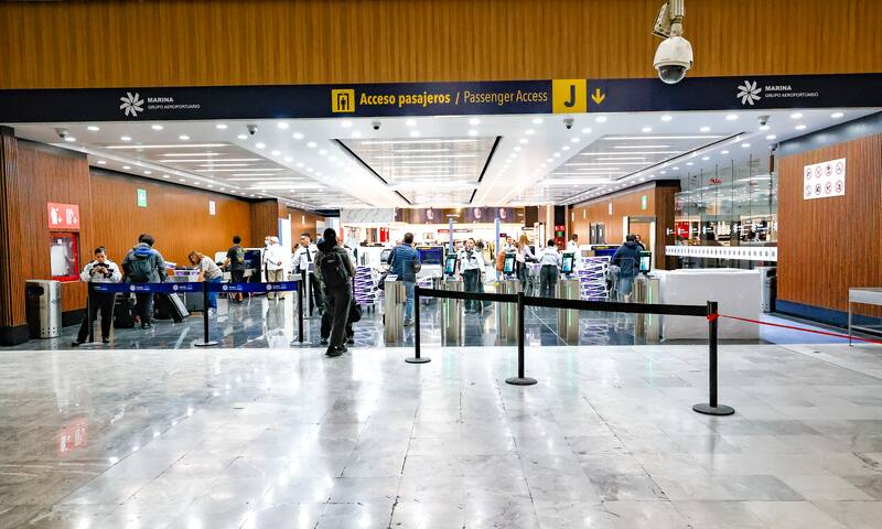 Aeropuerto AICM en CDMX: Marina comenzó a cambiar los tomográfos de los PIP.