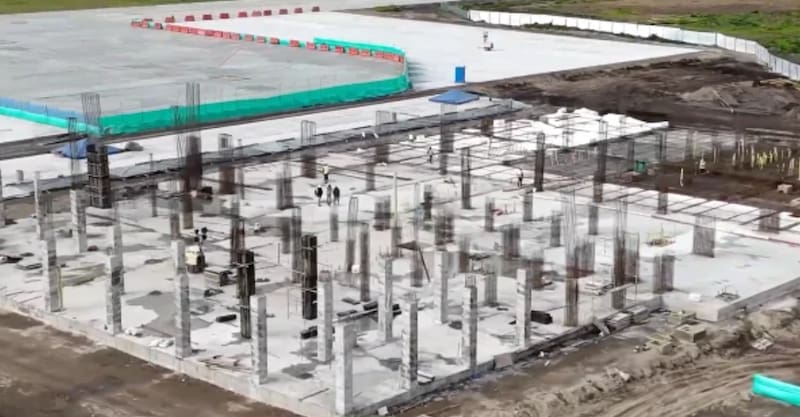 La modernización incluye también trabajos de urbanismo, construcción de vías de acceso y ampliación de zonas de parqueaderos.