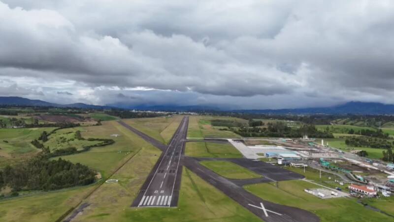 El objetivo es contar con una terminal más moderna, preparada para atender la demanda futura y con mejores condiciones operativas.