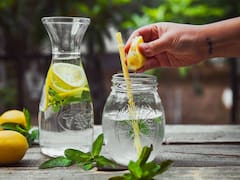 Tomar agua con limón en ayunas: cuáles son los beneficios y por qué lo recomiendan