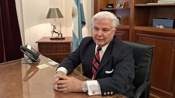 El titular de Presupuesto anticipa el próximo duelo y decreta el fin del “Buenos Aires todopoderoso”