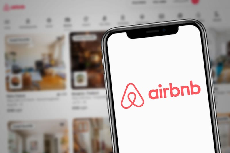 Adiós al alquiler turístico: el Gobierno prohibirá a los propietarios ofrecer sus hogares para el turismo y se perderán 40.000 puestos de trabajo. Fuente: Shutterstock.