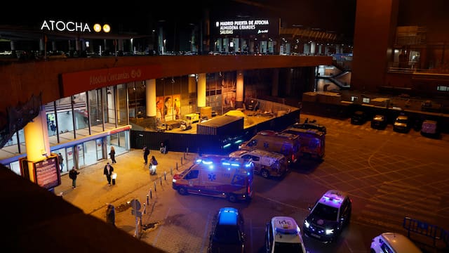 Sánchez suspende su agenda y la reunión con Feijóo: Ministros y partidos también cancelan sus actividades tras el descarrilamiento de trenes en Andalucía