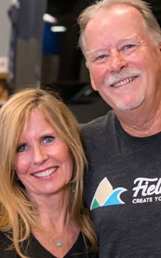 Alan y Liz, de 60 años, dejaron su empresa y se fueron a vivir a un motorhome para convertirse en nómadas: “Trabajamos muy duro durante 40 años, a veces trabajábamos hasta 90 días seguidos”