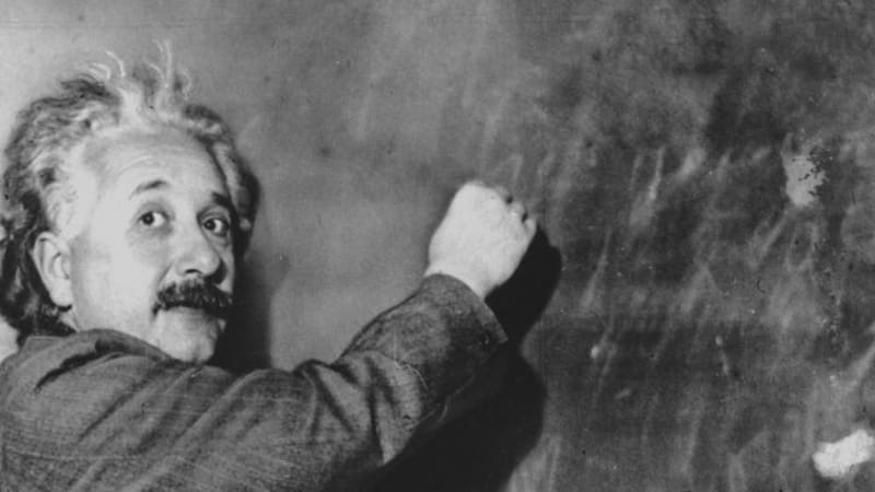 Albert Einstein sobre la felicidad: “Una vida tranquila y modesta trae más alegría que la persecución del éxito constante”. (Fuente: archivo).