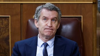 Feijóo asegura que el Gobierno busca regularizar a inmigrantes que han “abusado de una mujer o robado a un ciudadano”