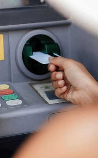 Ya es oficial en los cajeros automáticos: prohíben retirar dinero superior a este nuevo monto durante todo 2026