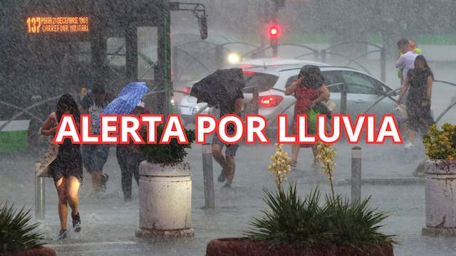 Alerta por un fuerte tormentón con pedrizco gigante y rachas de viento muy potentes que arrasan Madrid, Aragón y Cataluña