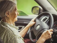 Se despide la licencia de conducir para los mayores de 75 años: el Gobierno prohíbe renovar el permiso a los que no cumplan este requisito