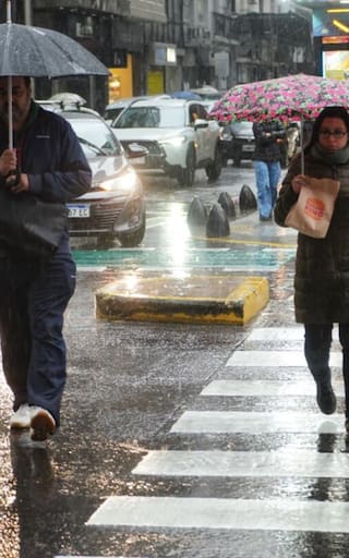 Se cae el cielo en Colombia: alerta naranja en 23 departamentos por la llegada de fuertes tormentas eléctricas, vientos y granizo
