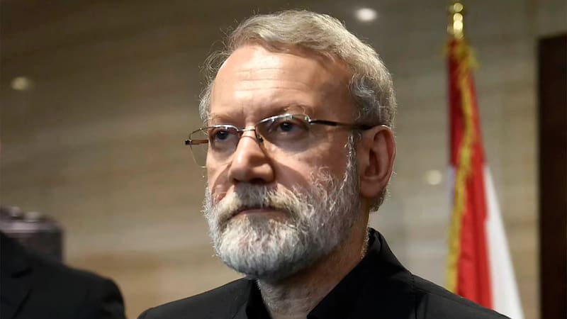 Israel asegura que mató al alto funcionario de seguridad iraní Ali Larijani en un ataque nocturno.
