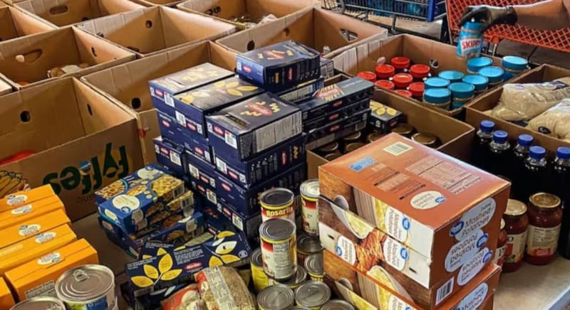 El acceso a alimentos gratis en Nueva York vuelve a ocupar un lugar central en medio del alto costo de vida en Estados Unidos. Imagen: The Community Food Connection.