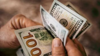 Aumenta el salario mínimo en Nueva York y California: estas personas cobrarán casi 3,000 dólares