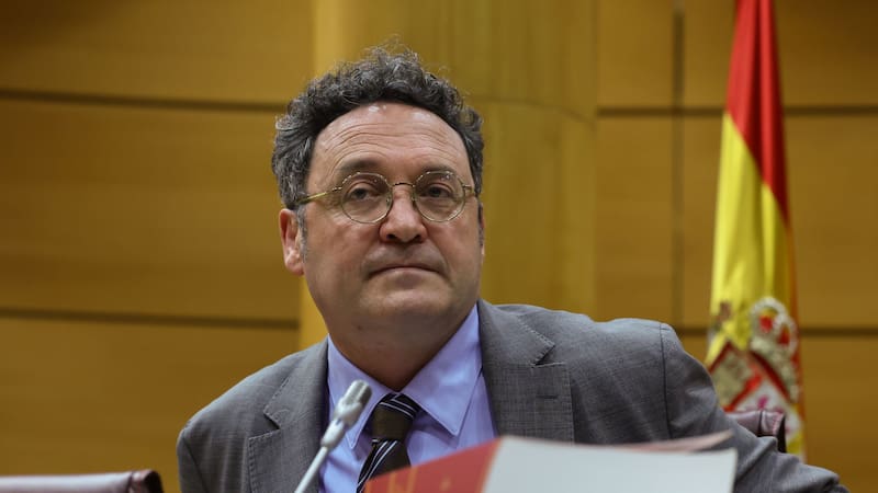 La condena a Álvaro García Ortiz por revelación de secretos agita el panorama político. El fallo incluye un voto particular que cuestiona la falta de pruebas directas.