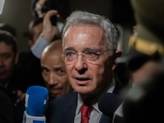 Fiscalía cita a indagatoria a Álvaro Uribe por presuntos vínculos con grupos paramilitares