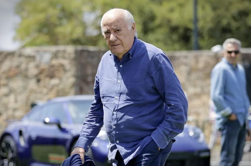 Amancio Ortega, dueño de Zara e Inditex: “No tenía tiempo para estudiar porque trabajaba las 24 horas del día. Lo que más siento después de tantos años es no hablar inglés” (foto: EFE)