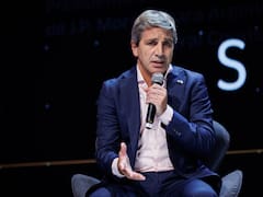 Dólares del colchón: la reacción que generó en el exterior el “no rompan las p...” de Caputo