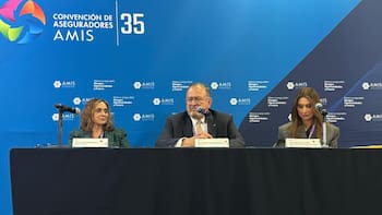 El sector asegurador despega 10.7%: pensiones y autos lideran la mayor expansión del año