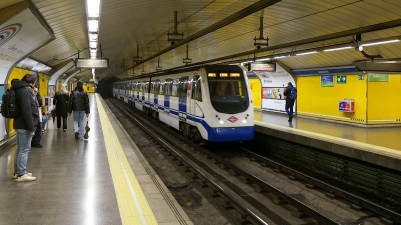 Amplían una de las líneas de metro más usadas del país: se creará un nuevo ramal y será la primera con doble cabecera