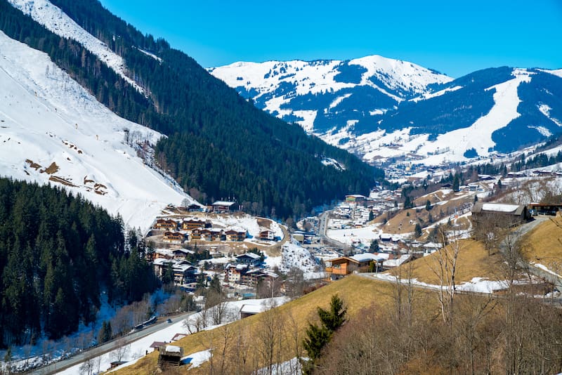 Se buscan voluntarios que hablen español para vivir en Andorra.