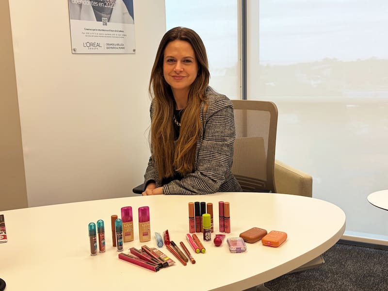 Ángeles Gnecco, gerente general del negocio de Consumo Masivo de L'oreal