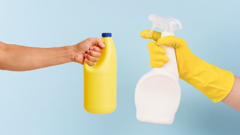 La medida alcanza especialmente a una lavandina en gel muy difundida en plataformas online y comercios barriales. (Foto: Shutterstock)