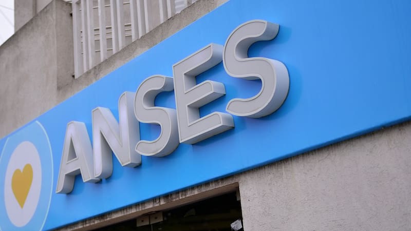 Cuánto aumentarían las jubilaciones de ANSES en noviembre, tras la publicación del dato de inflación.