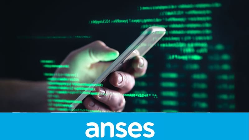 Una de las modalidades fraudulentas más frecuentes es la difusión de formularios o enlaces a sitios falsos que imitan el diseño de ANSES. Fuente: Shutterstock.