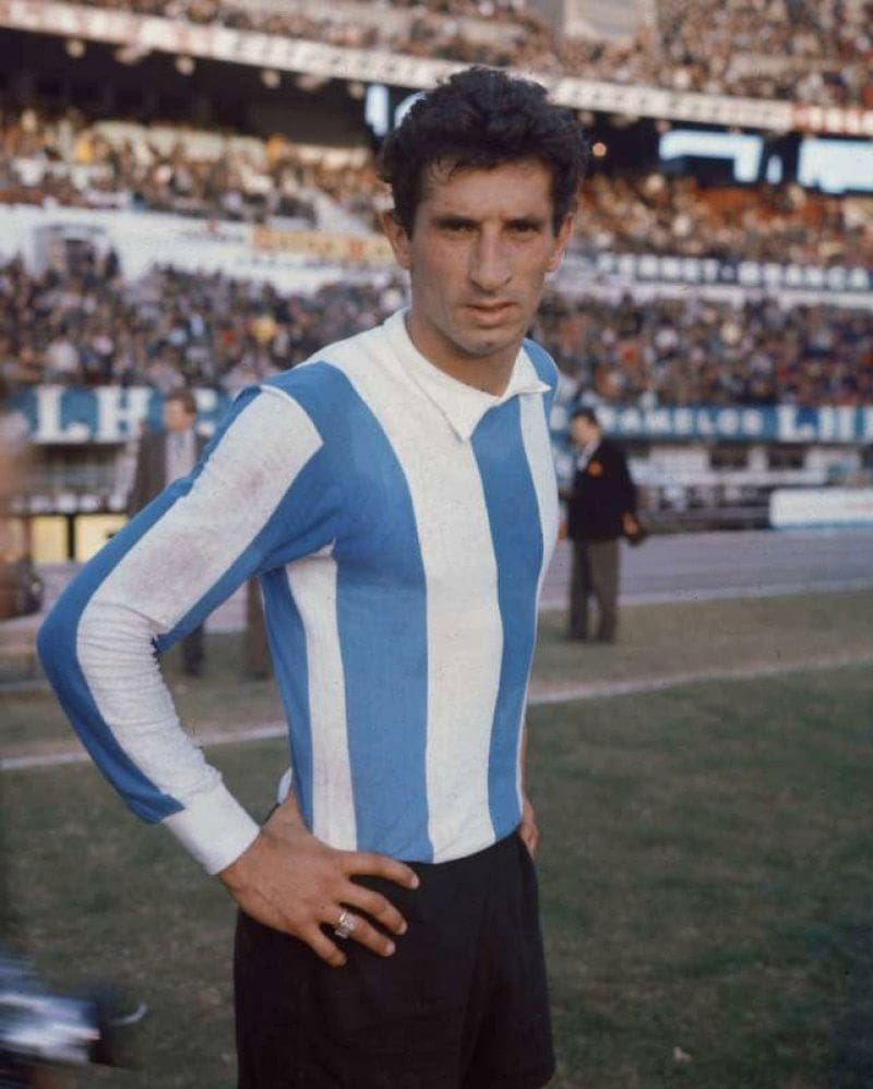 El exfutbolista de Boca y la Selección argentina Antonio Ubaldo Rattín, recordado por su expulsión ante Inglaterra en el Mundial 1966, murió este sábado a los 89 años. Foto: NA.