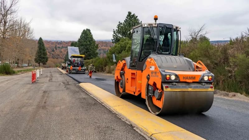 Anunciaron la repavimentación de una de las rutas más importantes del país y taparán todos los baches en una zona clave
Fuente: Secretaría de Prensa y Comunicación Neuquén