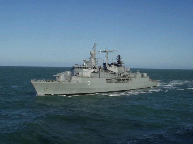 ARA Sarandí en Puerto Madryn: el destructor de la Armada Argentina que refuerza la vigilancia en el Mar Argentino.