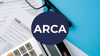 Cuándo conviene recurrir la exclusión del Régimen Simplificado de Ganancias y cuándo conviene regularizar