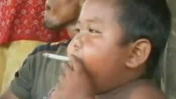 Fumaba 40 cigarrillos por día con apenas un año y medio: así está hoy Ardi Rizal, el niño que conmocionó al mundo