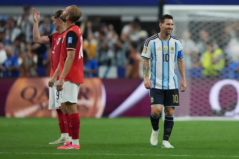 Messi puso el 2-0 tras un gran contraataque para seguir agrandando la leyenda.