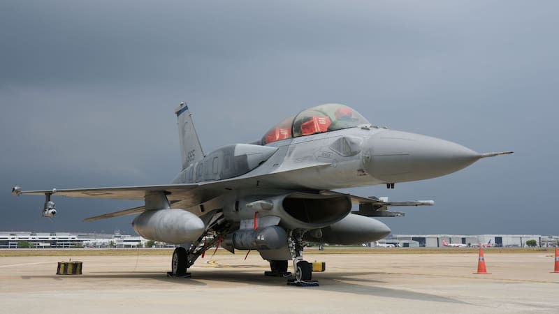 Los aviones F-16 se encuentran operativos para el Ejército.