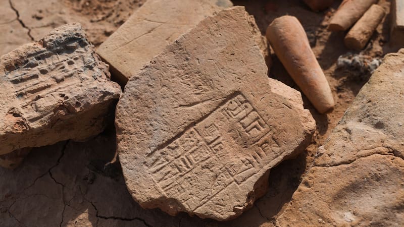 Arqueólogos desentierran uno de los tesoros más preciados de la humanidad y recuperan la octava maravilla de la historia
Fuente: Shutterstock