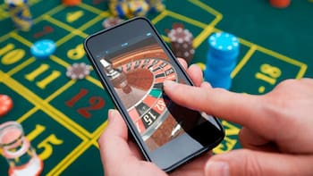 Hacienda y la UIF van contra 13 casinos por presunto lavado de dinero