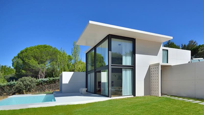 Así son las casas prefabricadas de dos pisos que llegan al país: se construyen en apenas 7 días