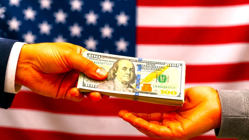 Nueva York presentó su nuevo presupuesto fiscal 2027 y la gobernadora Kathy Hochul presentó un paquete de financiamiento educativo