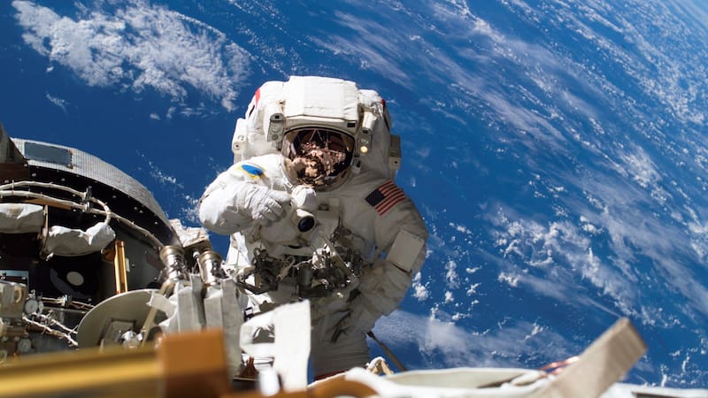Astronaut Michael A. Lopez-Alegria pauses near the front of the International Space Station during an expedition on 8th Feb 2007. - Space exploration photo.
